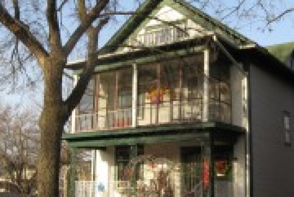 Buck-Brothers-Construction-Remodel-Type-1-Gold-180x180