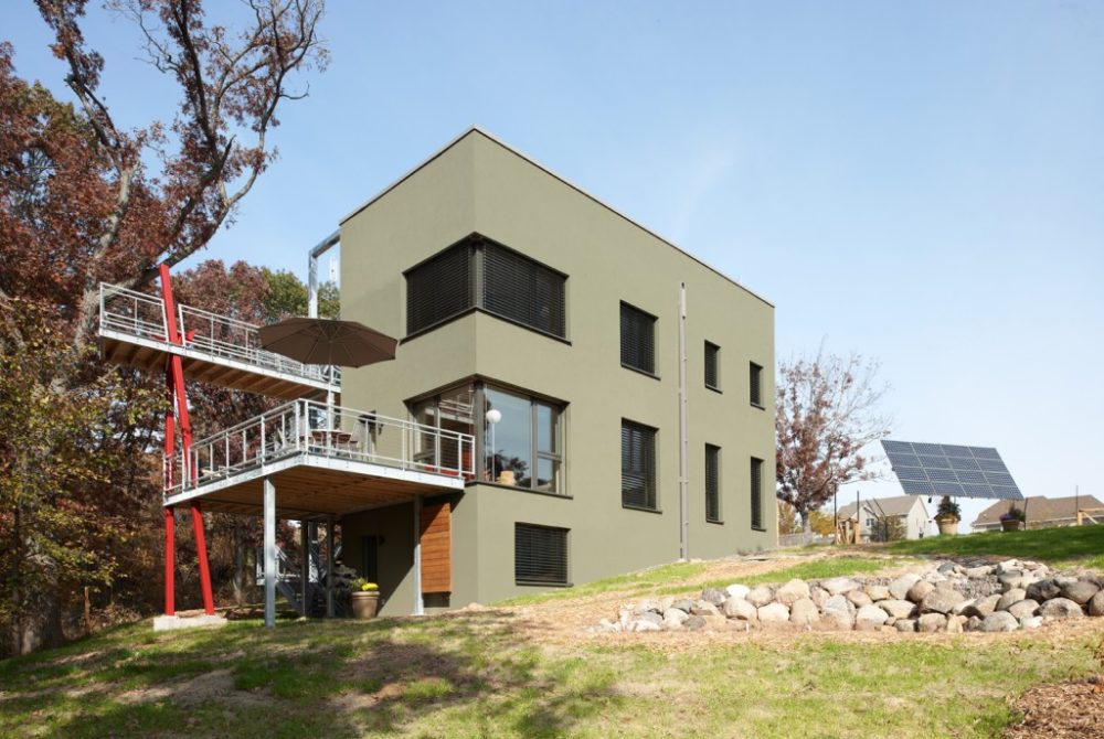 Front-of-house-phwoods-1030x687